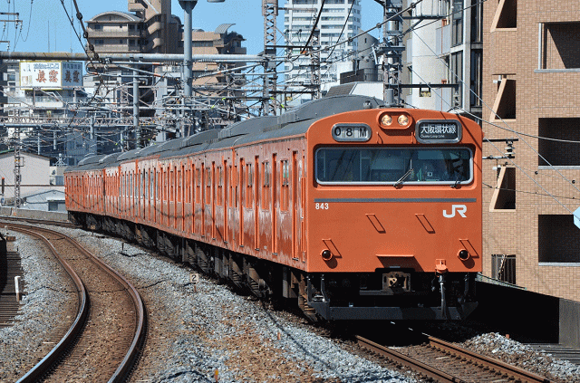 大阪環状線の103系電車