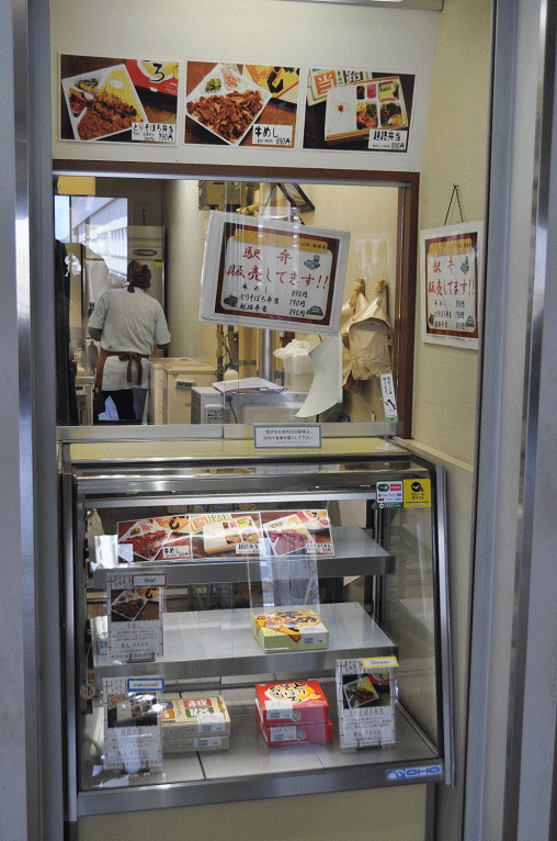 長岡駅の蕎麦屋で売られている駅弁