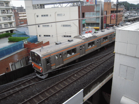 武蔵野線の電車の写真