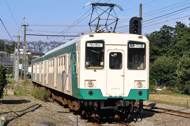 上信電鉄の電車