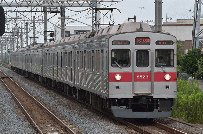 東武鉄道に乗り入れる東急8500系
