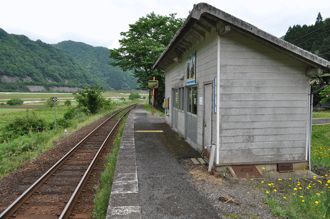 鹿賀駅