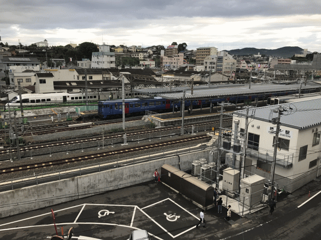 グローバルホテルから見た長崎本線の鉄道