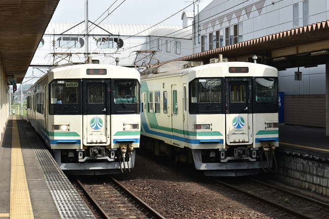 阿武隈急行の電車（角田駅）
