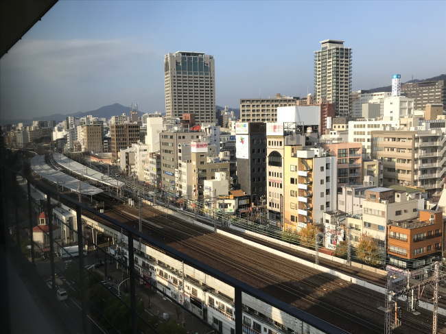 カンデオホテルズ神戸トアロードの山側の景色