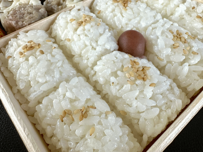 関西シウマイ弁当の白飯