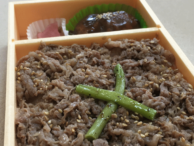 米沢牛焼肉重松川弁当の牛肉