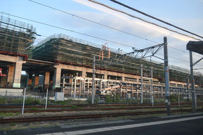 新幹線駅工事中の敦賀駅