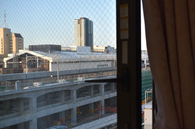 ホテルアルファーワン新潟の窓辺の様子