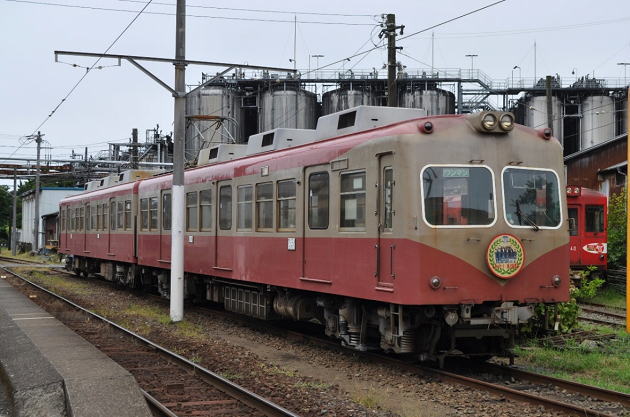 銚子電鉄カラー復刻の２００２－２５０２