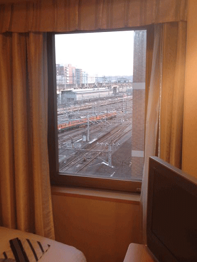 アパホテル高崎駅前の窓の様子