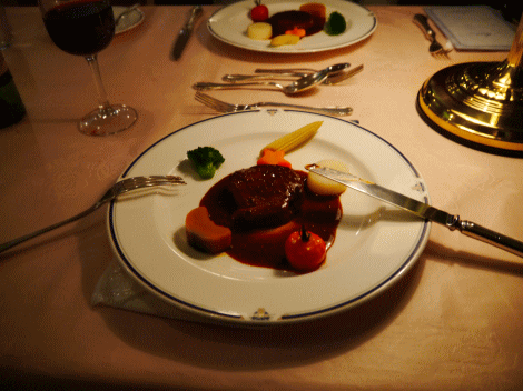 グランシャリオの肉料理（フランス料理コース）