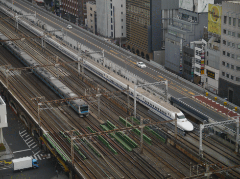 新幹線がとても見やすい