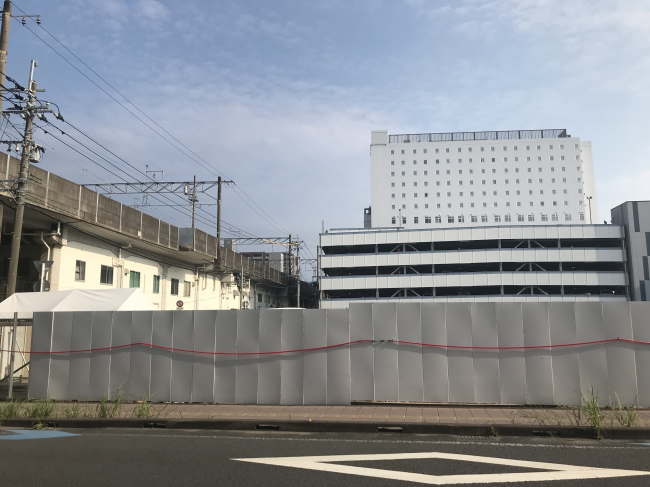 JR九州ホテル宮崎と日豊本線