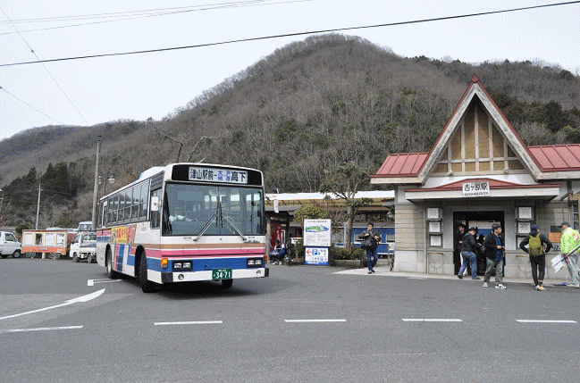 吉ヶ原駅前の、吉ヶ原バス停