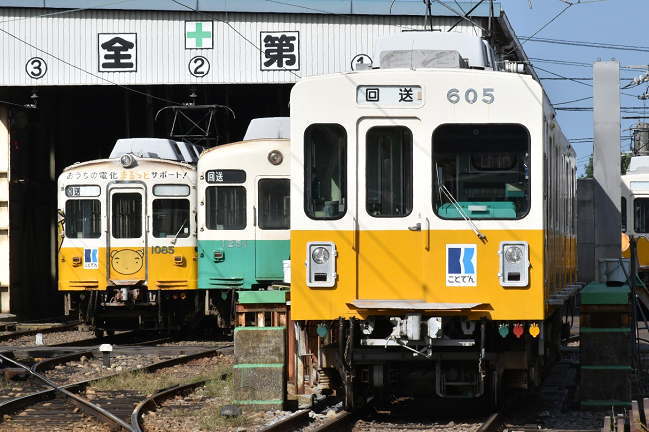 仏生山駅西側の車庫には元名古屋市営地下鉄の600形の姿も