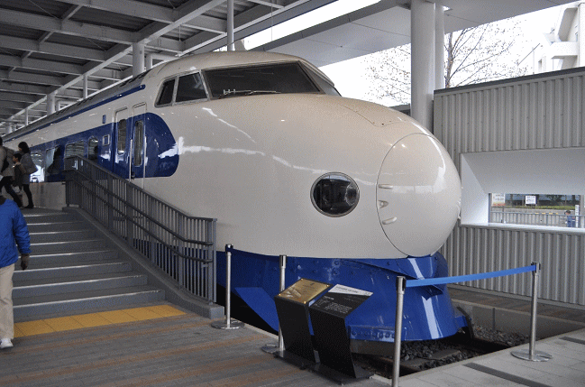京都鉄道博物館に保存された０系新幹線