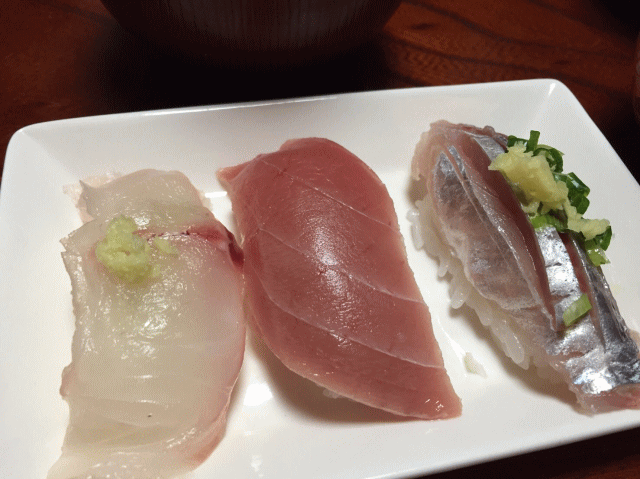磯崎荘の夕食のお寿司