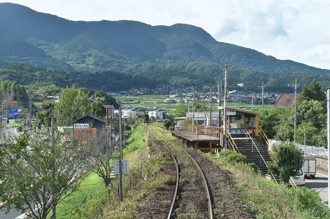 大木駅を列車後部から撮影