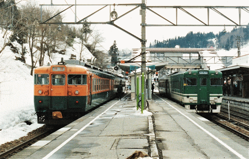 1990年の南小谷駅