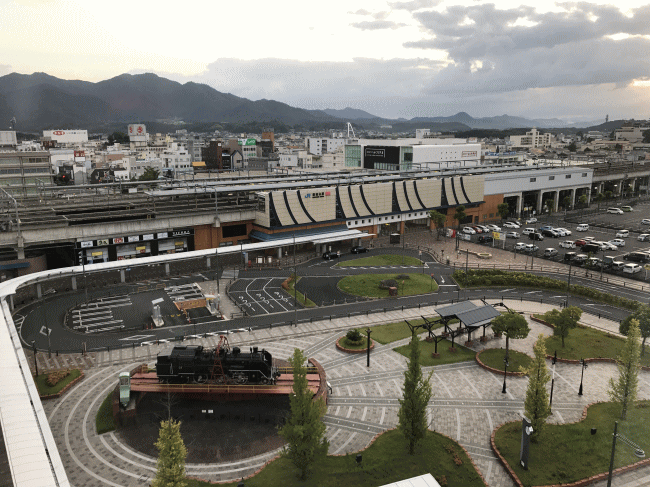 アールイン福知山から見た福知山駅とSL広場