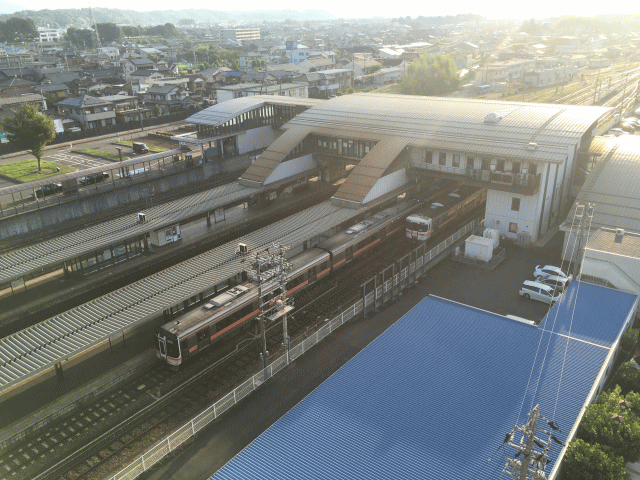 ホテルルートイン美濃加茂からの鉄道の見える風景