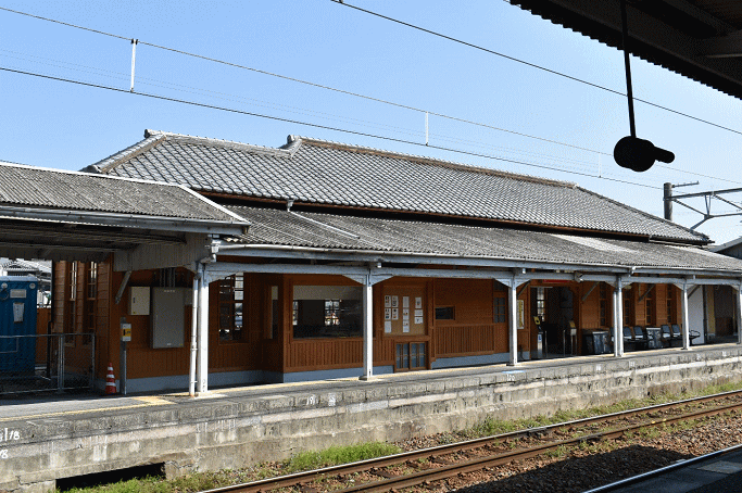 京終駅の駅舎