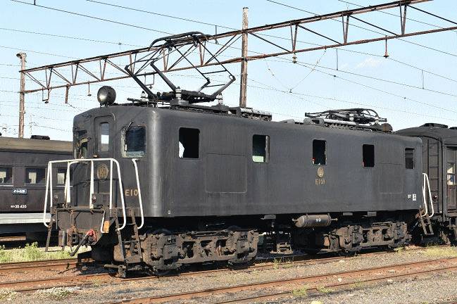 E10形電気機関車