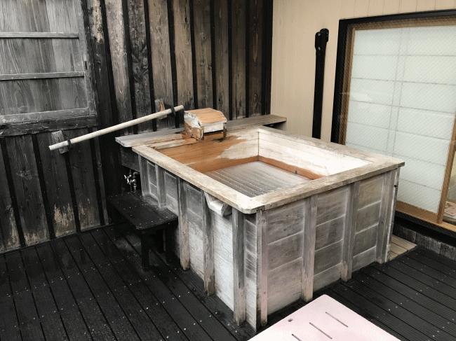 民宿innしらはま駅の宿の露天風呂