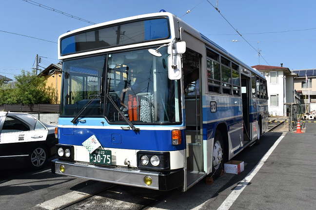 岡電バス・８９０号
