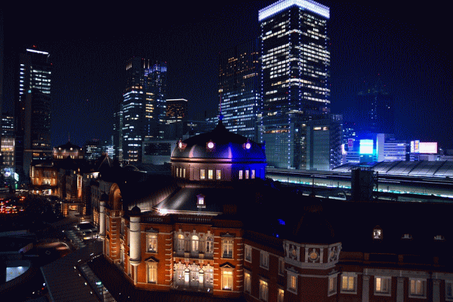 東京駅の赤レンガの駅舎