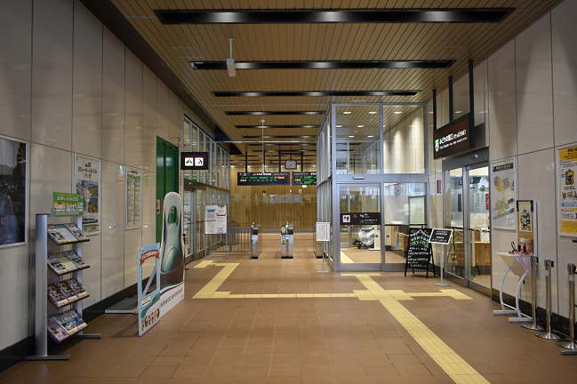 奥津軽いまべつ駅の改札口