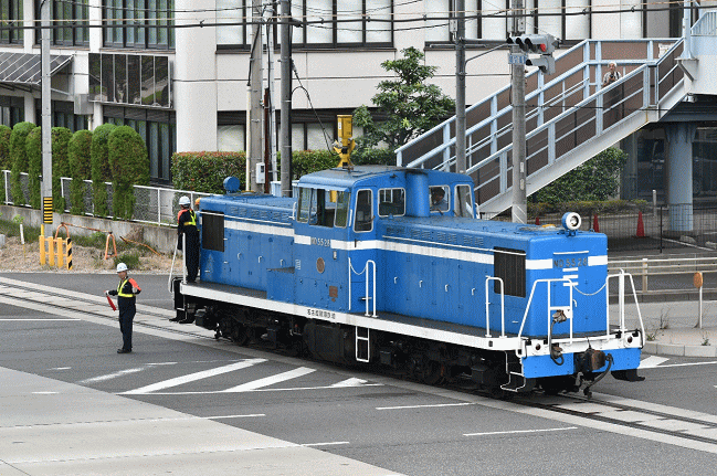 ND5528号ディーゼル機関車