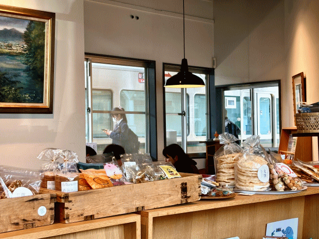 ピクトンのトレインビュー席