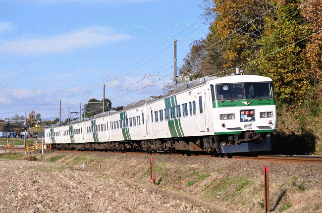 駿豆線の撮影地にて185系電車を撮影